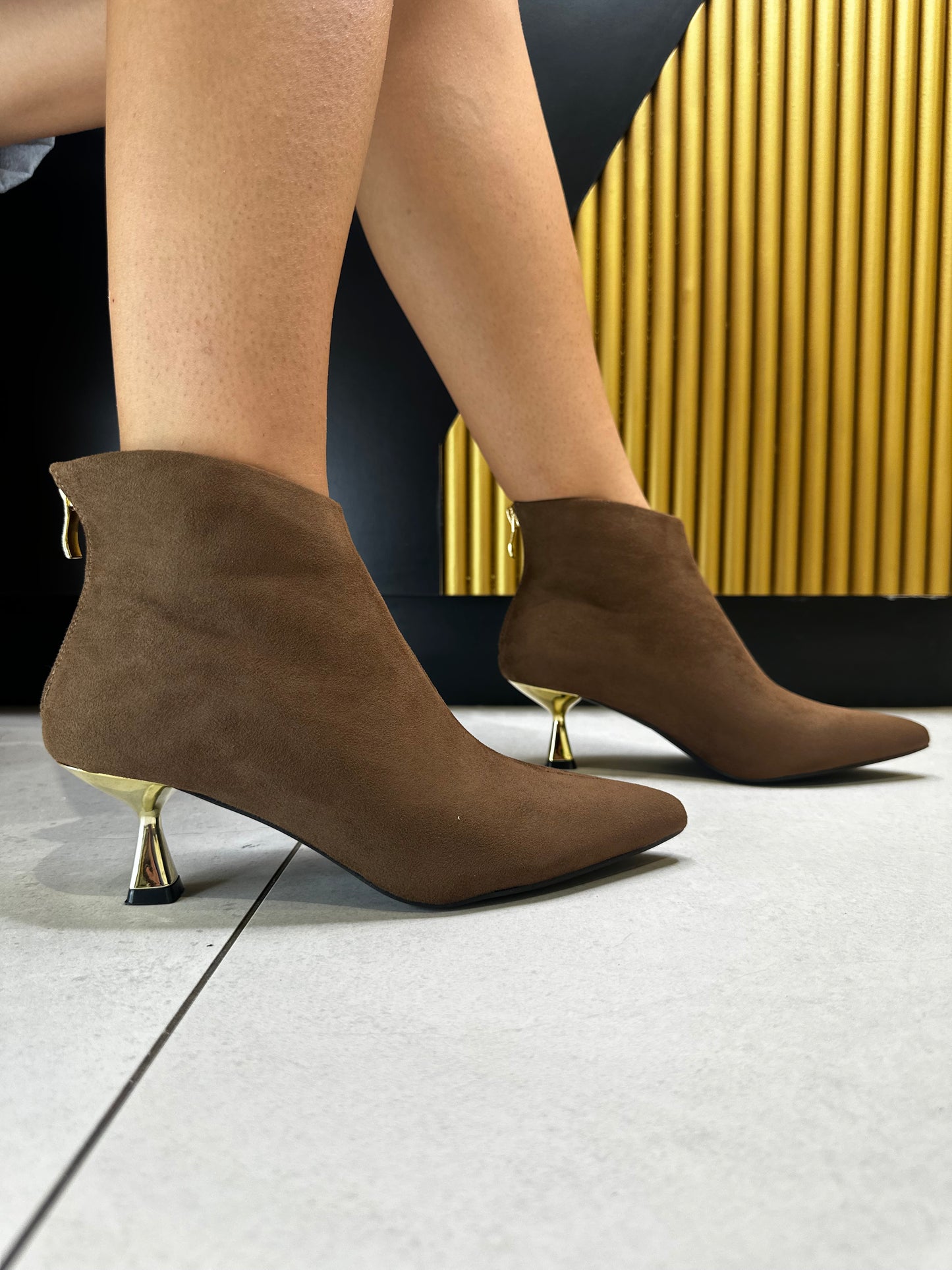 Tronchetti Camoscio Tacco Oro