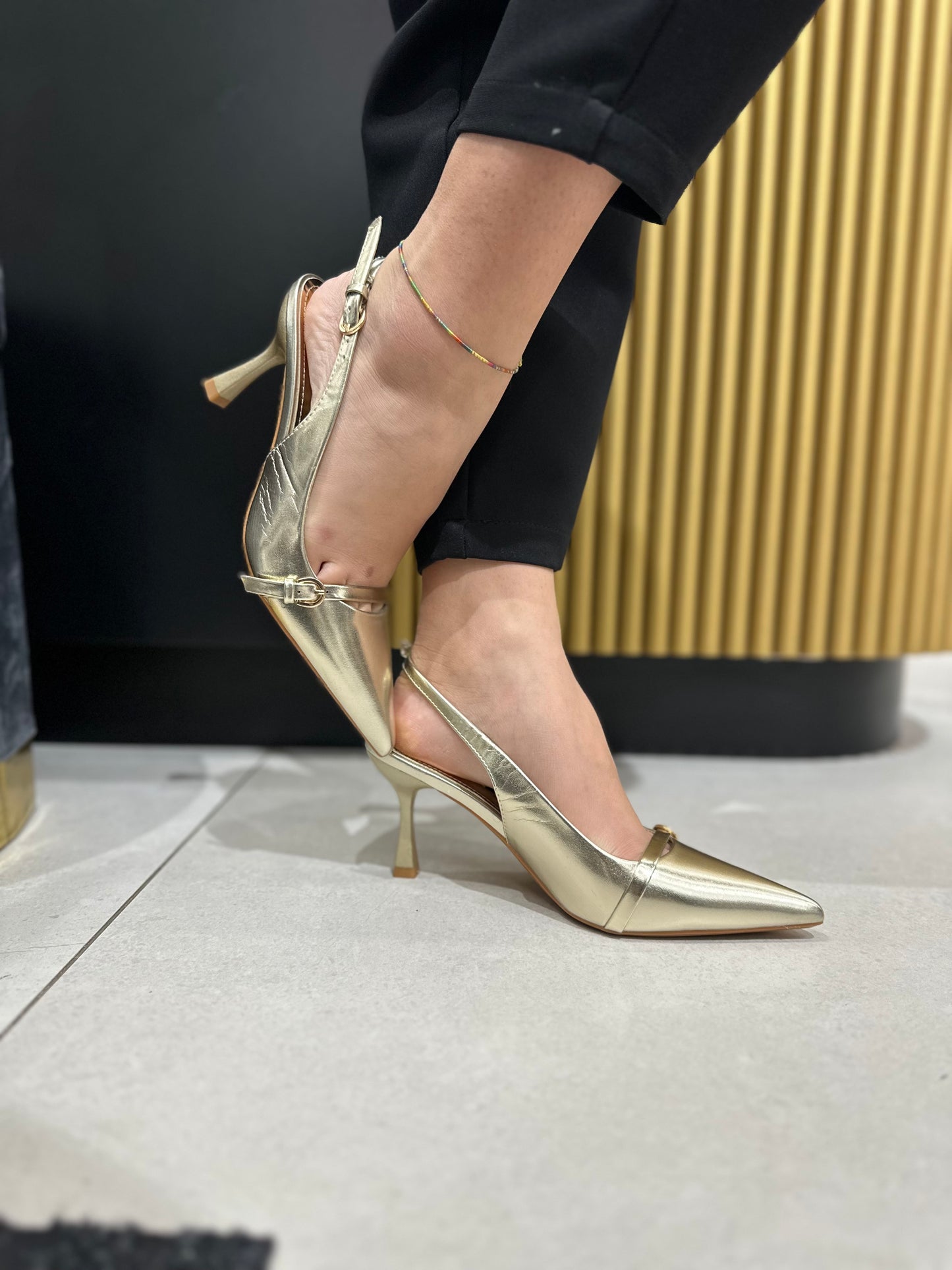 Slingback platino con cinturino