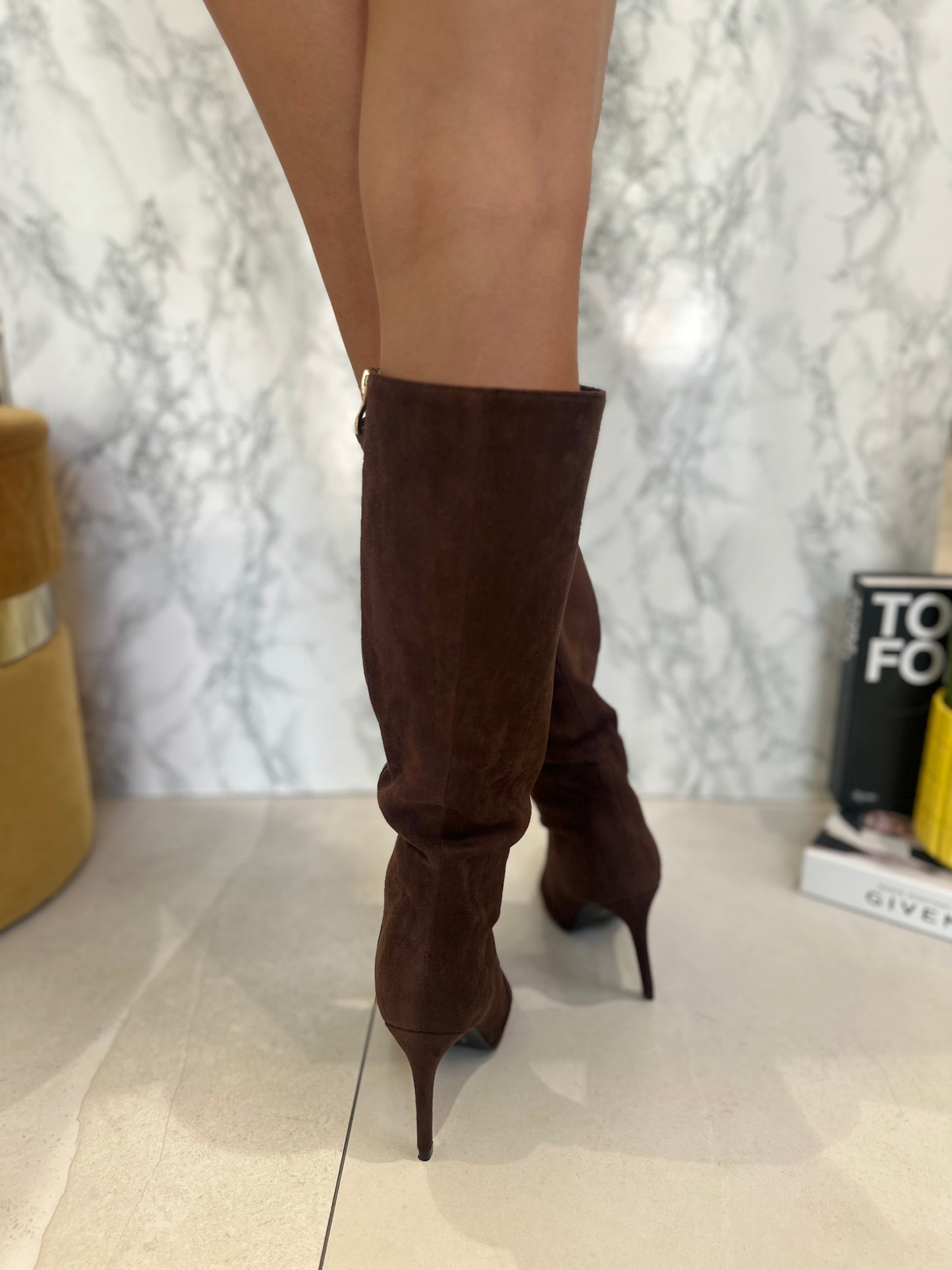 Stivali Camoscio Con Cerniera