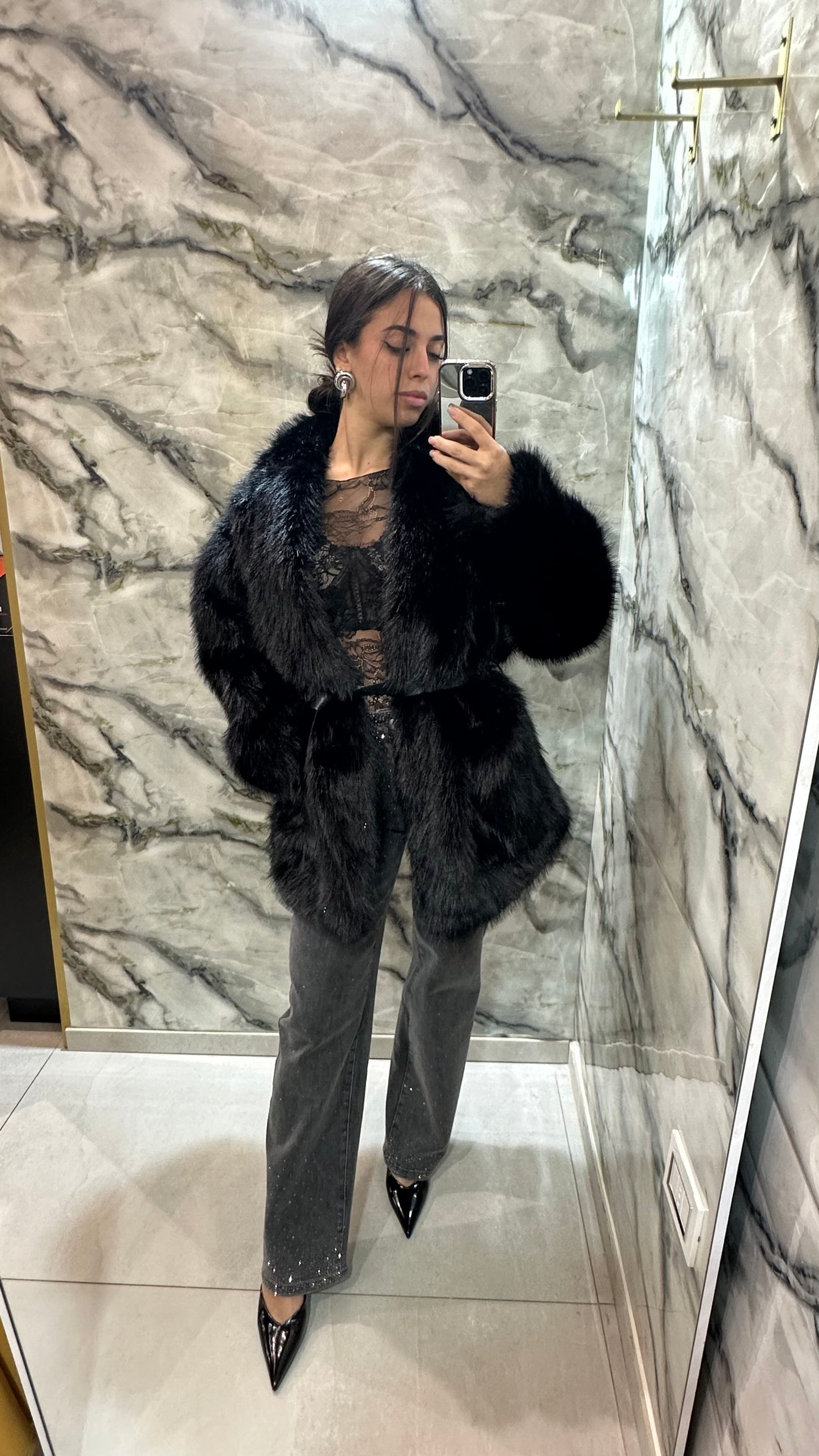 Pelliccia ecofur con cintura