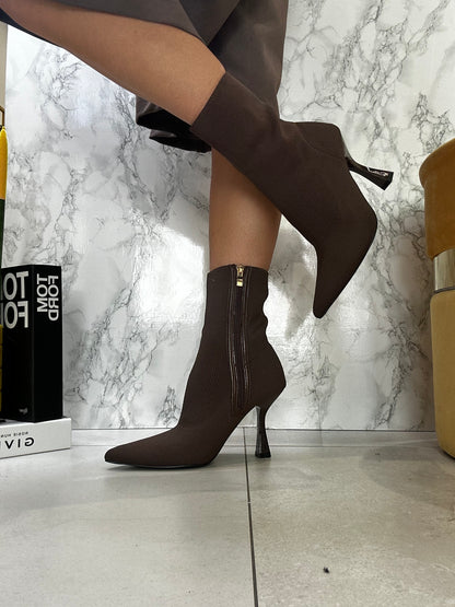 Tronchetti Tessuto Elasticizzato Con Zip Marrone