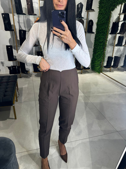 Pantaloni Vita Alta