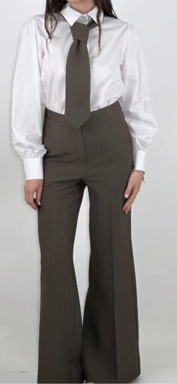 Pantaloni Palazzo Con Bottone